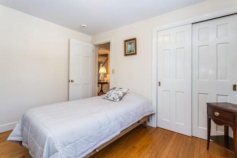 96 Roy St, Springfield, MA 01104 photo 16