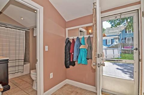 72 School St, Saugus, MA 01906 photo 12