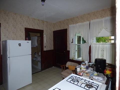 197 Stackpole St, Lowell, MA 01852 photo 3