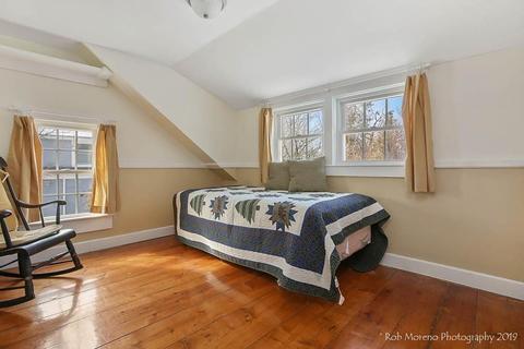 5 Davis St, Gloucester, MA 01930 photo 10