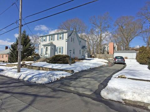 492 Herman St, Fall River, MA 02720 photo 3