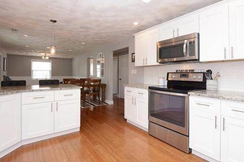 9 Tulane Rd, Danvers, MA 01923 photo 9