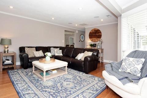9 Tulane Rd, Danvers, MA 01923 photo 3