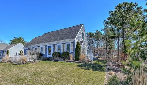 277 Pheasant Hill Cir, Barnstable, MA 02635 photo 2