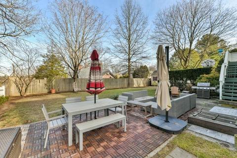 37 Alberta Rd, Brookline, MA 02467 photo 27
