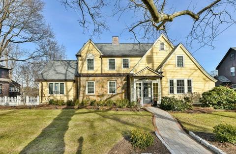 37 Alberta Rd, Brookline, MA 02467 photo 1