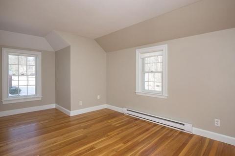 18 Rolling Ln, Needham, MA 02492 photo 9