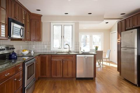 18 Rolling Ln, Needham, MA 02492 photo 4