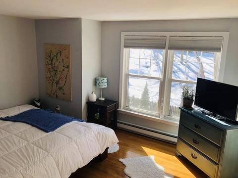126 Green St #B, Marblehead, MA 01945 photo 12