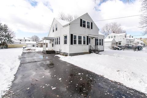 53 Saint Anthony St, Chicopee, MA 01013 photo 29