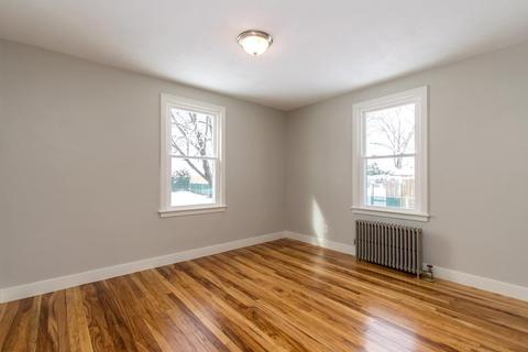 53 Saint Anthony St, Chicopee, MA 01013 photo 15