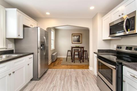 53 Saint Anthony St, Chicopee, MA 01013 photo 4