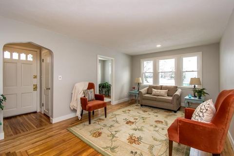 53 Saint Anthony St, Chicopee, MA 01013 photo 10