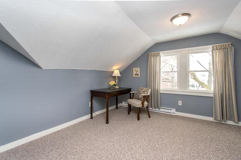 53 Saint Anthony St, Chicopee, MA 01013 photo 21