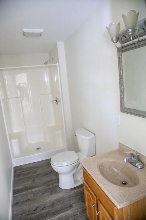 25 John St, Chicopee, MA 01013 photo 12