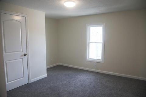 25 John St, Chicopee, MA 01013 photo 13