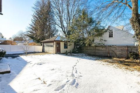 7 Tedesco St, Marblehead, MA 01945 photo 24