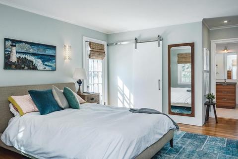 411 Clinton Rd, Brookline, MA 02445 photo 11
