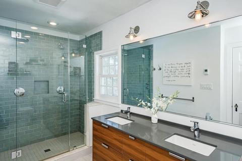 411 Clinton Rd, Brookline, MA 02445 photo 12