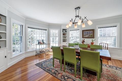 411 Clinton Rd, Brookline, MA 02445 photo 6