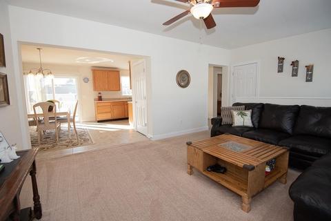 5 Brianna Dr, Webster, MA 01570 photo 9