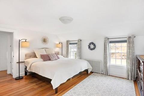 1041 High St, Dedham, MA 02026 photo 16