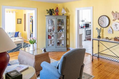 19 Cheever Ave, Marblehead, MA 01945 photo 3