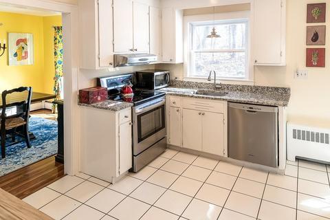19 Cheever Ave, Marblehead, MA 01945 photo 8