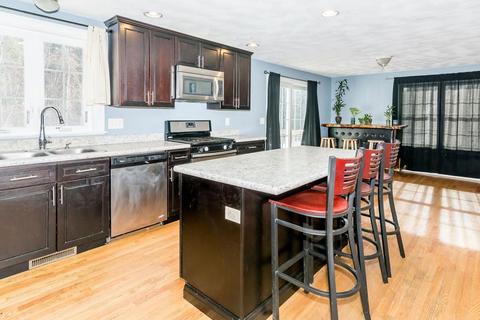2 Trophy Ave, Townsend, MA 01469 photo 3