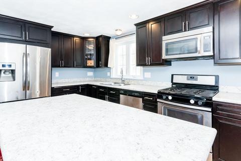 2 Trophy Ave, Townsend, MA 01469 photo 6