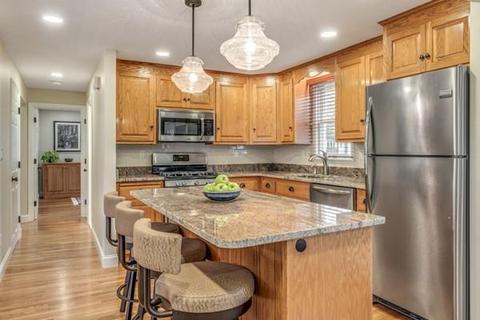 21 Alpena Ave, Dedham, MA 02026 photo 10