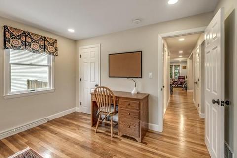 21 Alpena Ave, Dedham, MA 02026 photo 15
