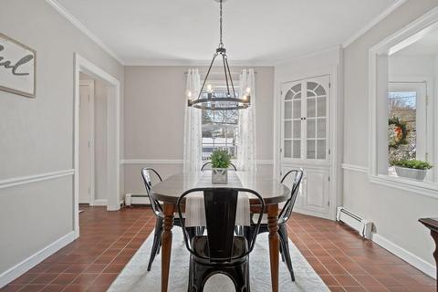 9 Spring St, Wakefield, MA 01880 photo 6