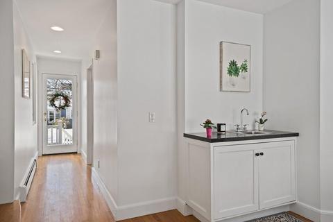 9 Spring St, Wakefield, MA 01880 photo 13