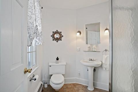 9 Spring St, Wakefield, MA 01880 photo 19