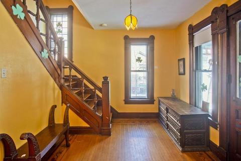 172 Thompson St, Springfield, MA 01109 photo 8
