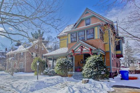 172 Thompson St, Springfield, MA 01109 photo 1