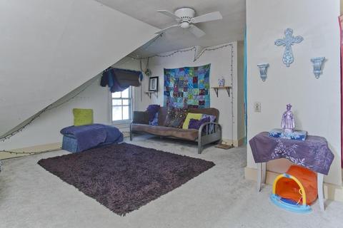 172 Thompson St, Springfield, MA 01109 photo 27
