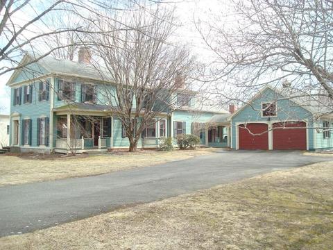 10 E Main St, Williamsburg, MA 01096 photo 1