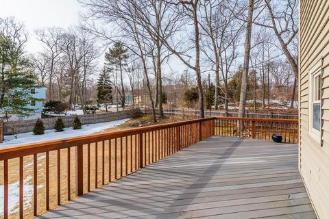 16 Willowbrook Dr, Framingham, MA 01702 photo 18