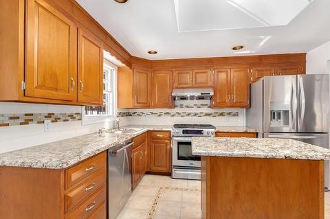8 Townsend Rd, Acton, MA 01720 photo 9