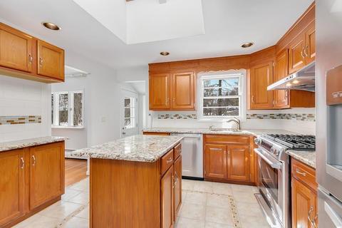 8 Townsend Rd, Acton, MA 01720 photo 11