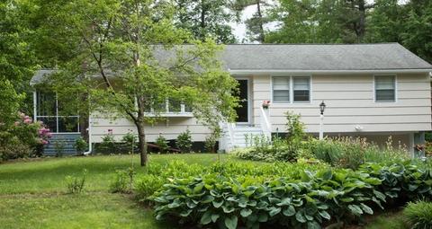 8 Townsend Rd, Acton, MA 01720 photo 1