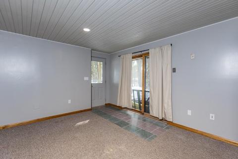 85 Dunn Rd, Ashburnham, MA 01430 photo 17