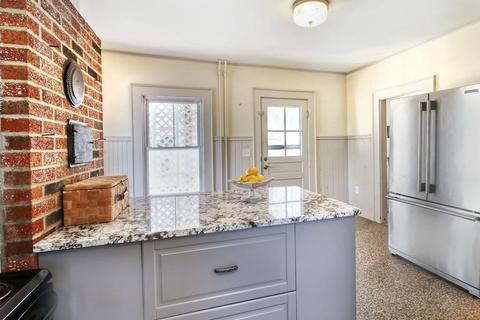 11 Cedar Ave, Stoneham, MA 02180 photo 11