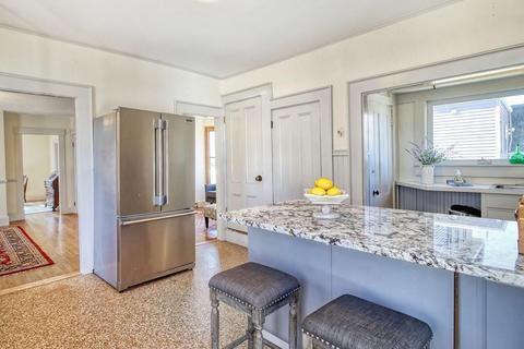 11 Cedar Ave, Stoneham, MA 02180 photo 12