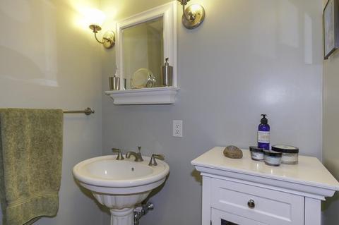 156 Walpole St, Dover, MA 02030 photo 14