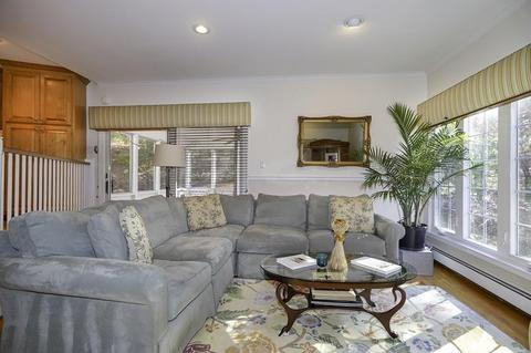 156 Walpole St, Dover, MA 02030 photo 8