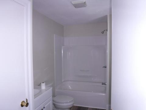 10 Dunham Ave, Ware, MA 01082 photo 8