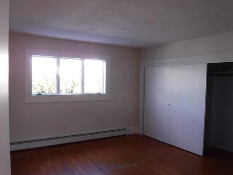 10 Dunham Ave, Ware, MA 01082 photo 9